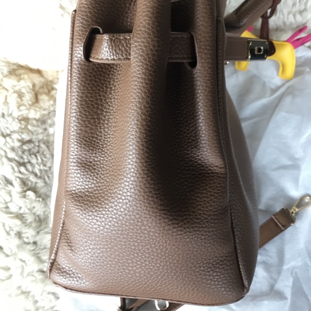 Handbag - Picture 6 of 8